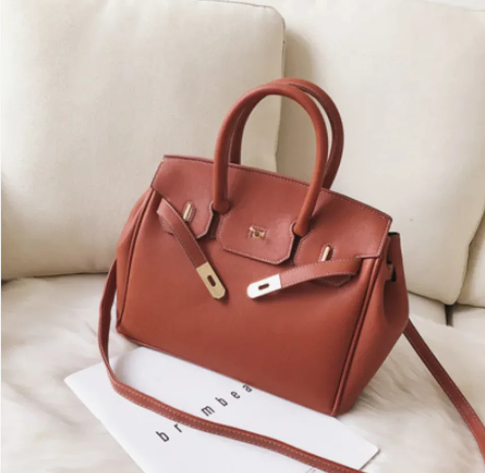 Palm Platinum Handbag - Sophisticated PU Leather Trapezoid Shoulder Bag for Women
