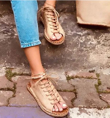 Roman Women's Flat Heel Sandals