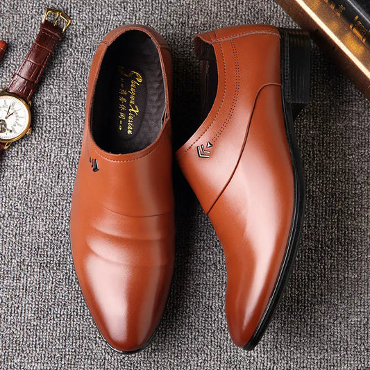 Breathable Men's British Leather Shoes for Summer Casual Wear