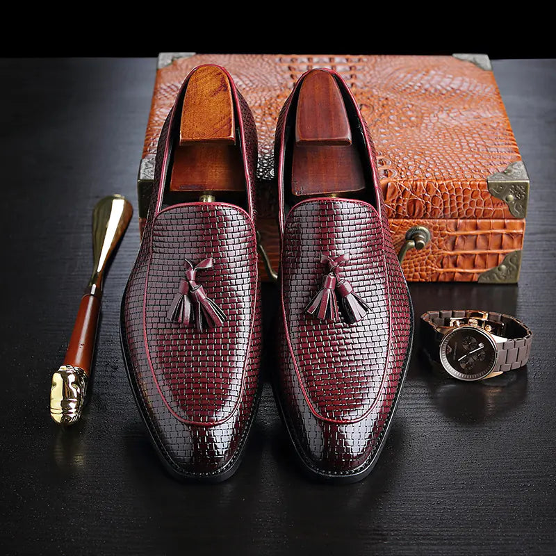 Men's Business Casual Moccasins - Pointed Toe Tassel Loafers