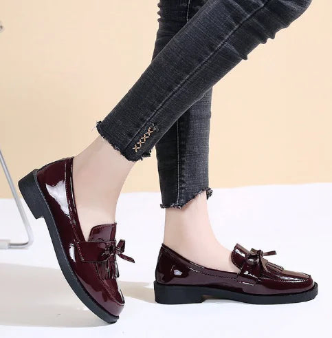 Casual Leather Shoes, British Style, Large Size for Women
