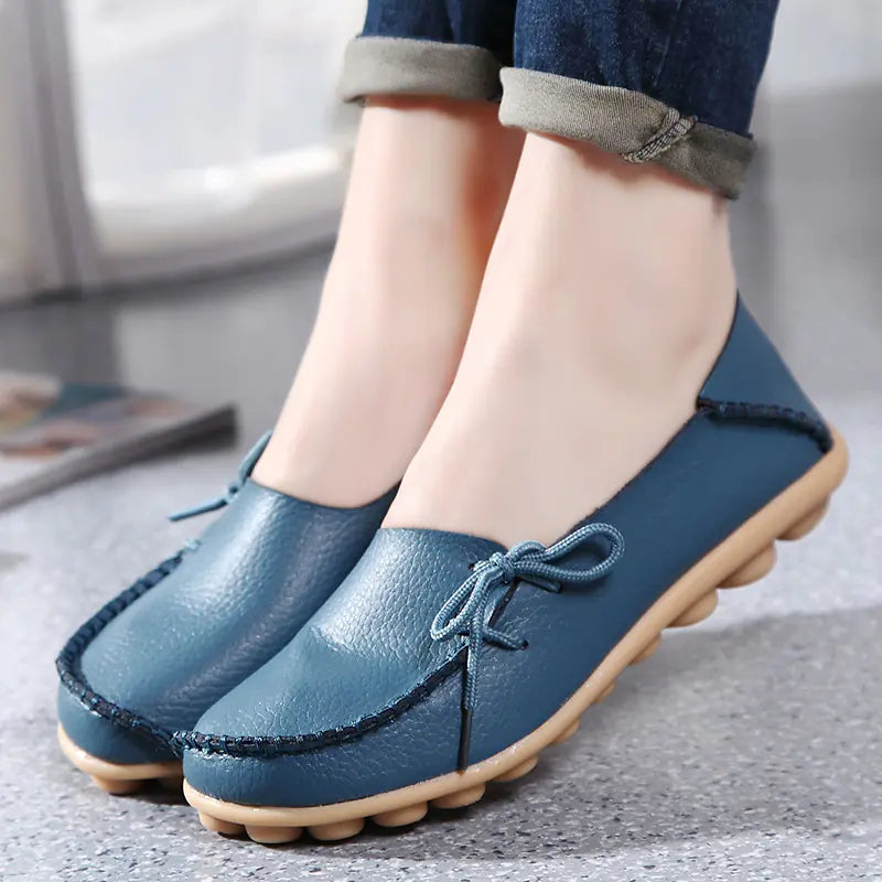 Plus Size Leather Casual Flat Shoes for Women