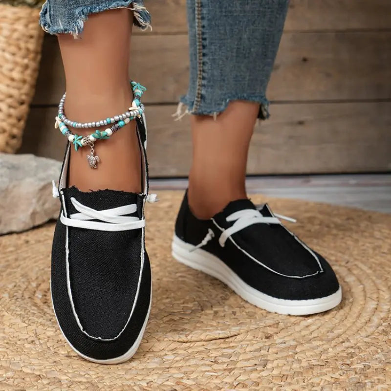 Women's Lightweight Canvas Slip-On Shoes - Casual Comfort Sneakers
