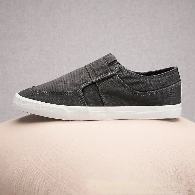 Men's Breathable Canvas Skateboard Casual Shoes