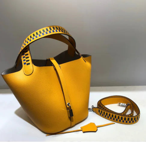 Genuine Leather Women's Woven Bucket Bag - Large Capacity Tote