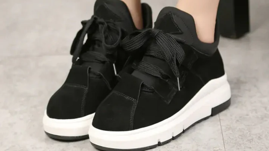 Women's Plush Sports Shoes - Thick Sole Casual Sneakers